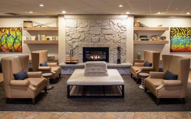 DoubleTree by Hilton Hotel Missoula - Edgewater