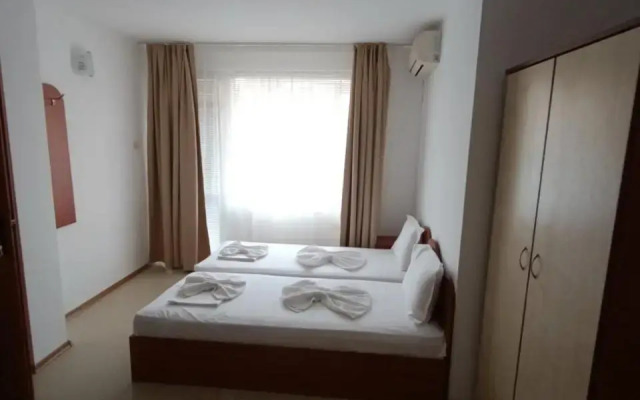 Ralitsa Guest House