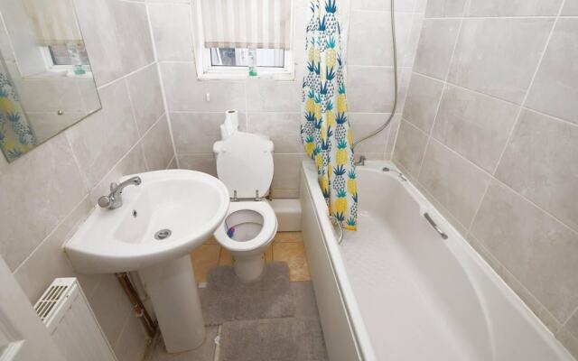 3-beds House in Manchester for up to 6 People