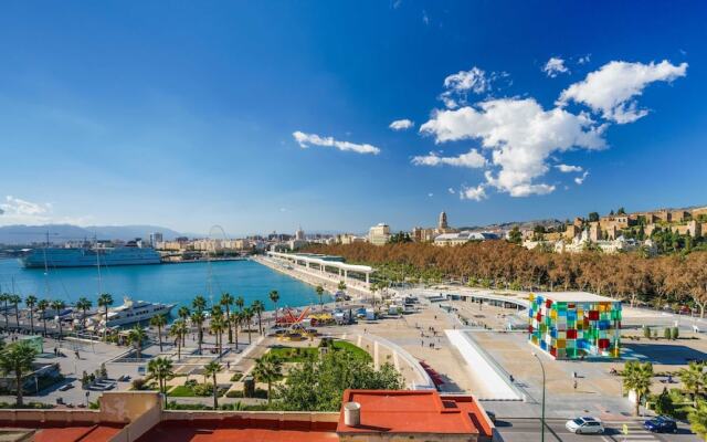 LU&CIA Málaga Skyline