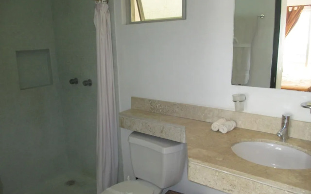 Mayan Luxury Penthouse by SunandSea