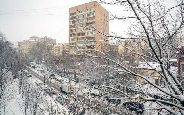 Na Maloy Pirogovskoy 23 Apartments