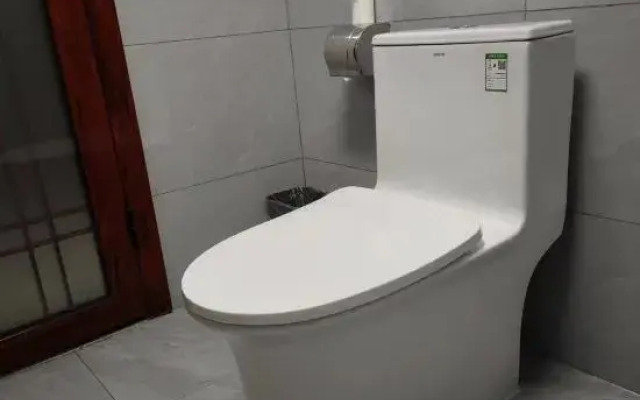 Lingzhou International Hotel