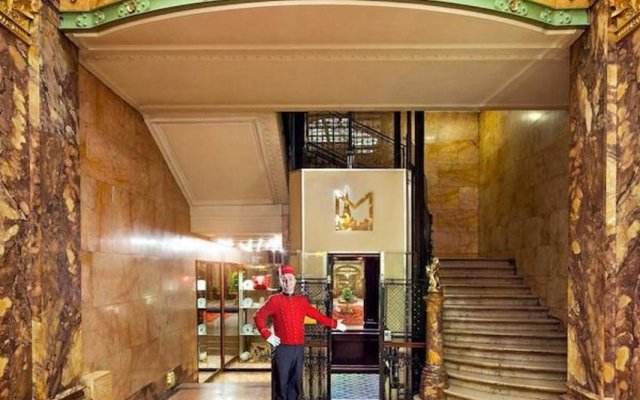 Hotel Metropole