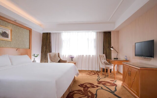 Vienna Hotel Guangzhou Tianhe Bus Station