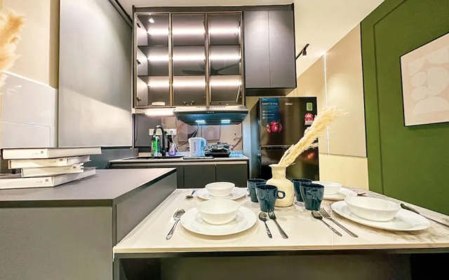 Neu Suites Horizon View Apartments