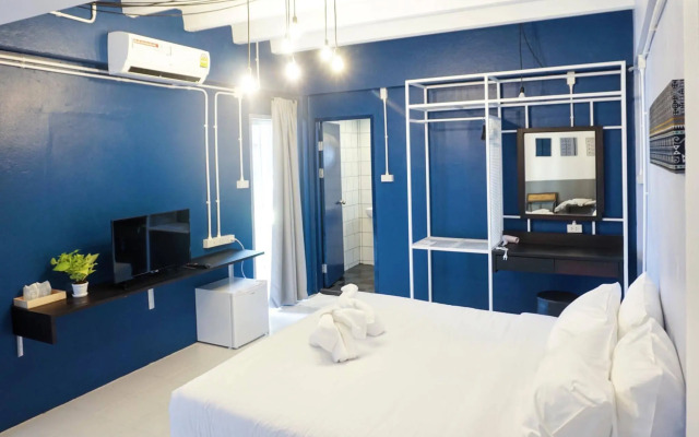 BEDGASM Hotel x Café at Nimman