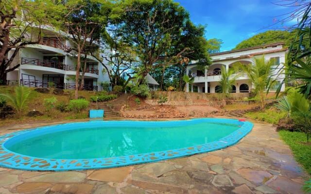 Silver Sands Beach Hotel