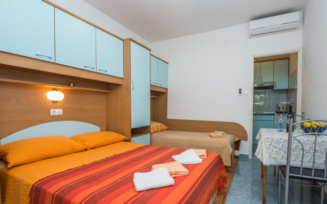 Apartment Basic 3
