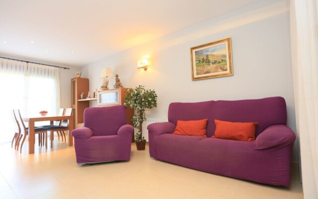 Casa Adosada Para 6 Personas en Cambrils