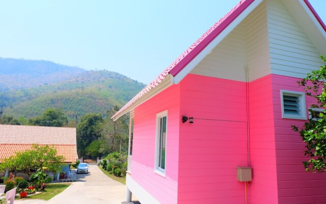 Baan Waraporn Resort