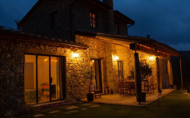 Wonderful Private Villa With Pool in Riparbella