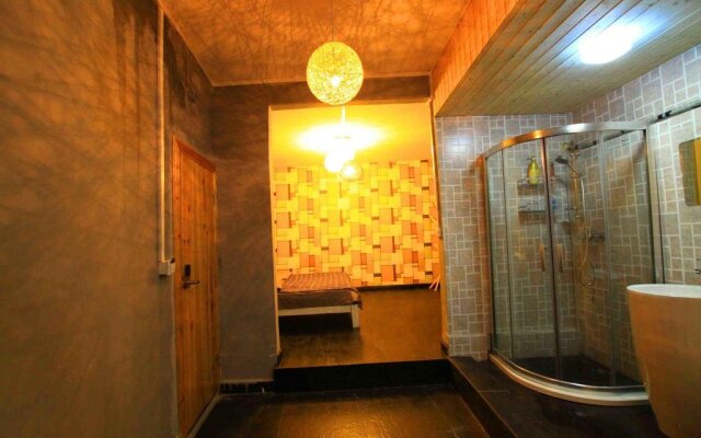 Huatiancuo International Youth Hostel