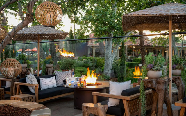 Westlake Village Inn