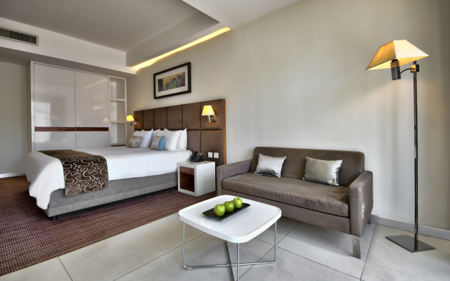 The George, Urban Boutique Hotel