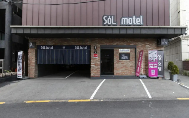 Sol Motel