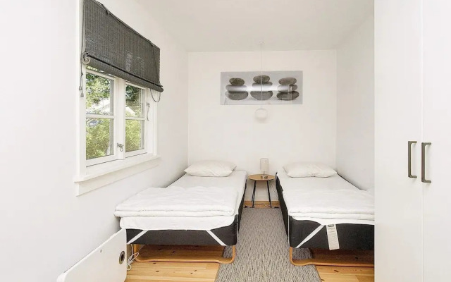 6 Person Holiday Home in Grevinge