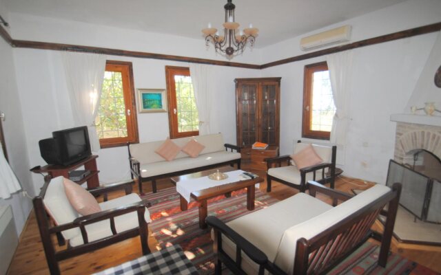 Kleo Cottages