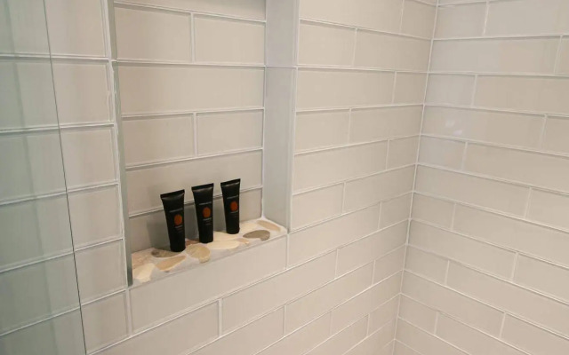 Duffin Cove Oceanfront Lodging