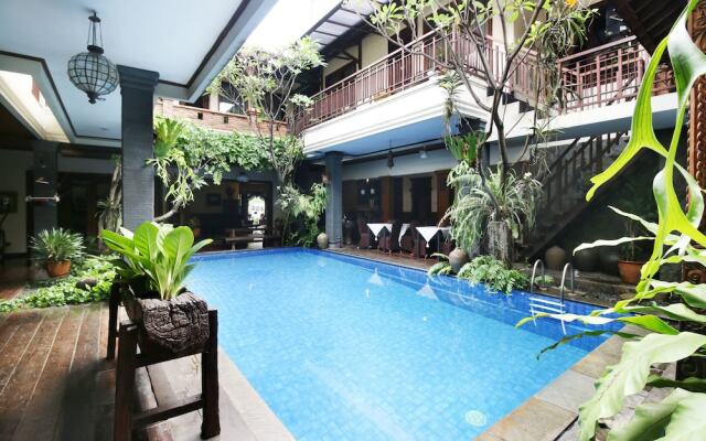 Airy Lebak Bulus Raya 49Z Jakarta