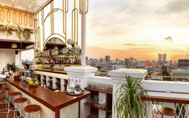 Point Boutique Hotel