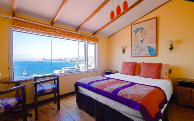 Casa Paseo Atkinson B&B