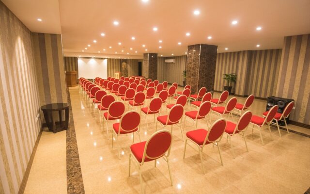 Roles Hotel