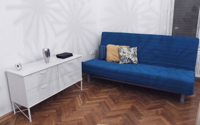 Fantastic Ernesto near Basilica