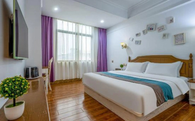 Haikou Star Dream Hotel (Meilan Airport)