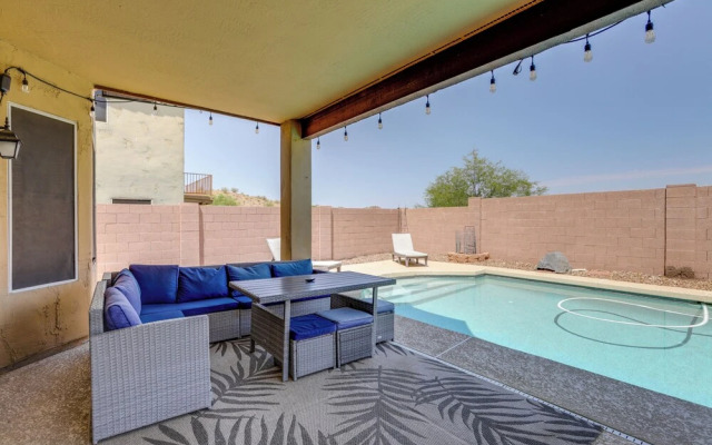 Goodyear Getaway w/ Heated Pool & Lake Views!