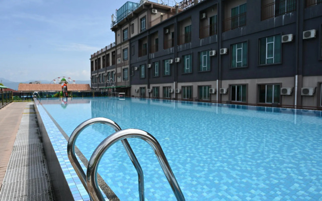 Cenang View Hotel
