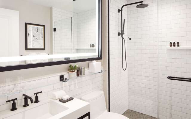 The Whitney Hotel
