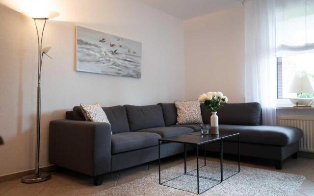 Ferienwohnung-9-mit-Terrasse-Garten-Landhaus-Hubertus-Duhnen