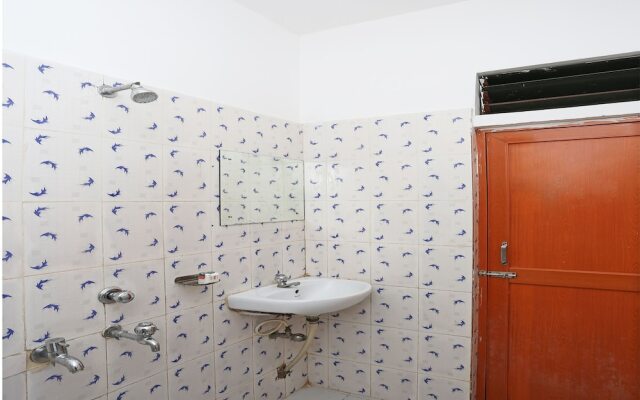 OYO 5719 Hotel Jannat Palace