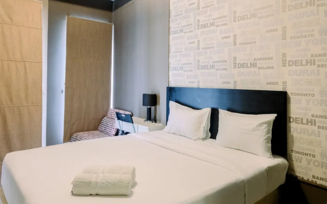 Comfy Studio Apartment @ Skylounge Tamansari