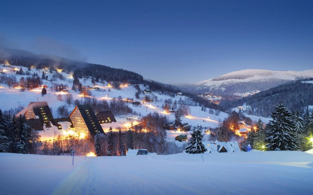 Pinia Hotel & Resort