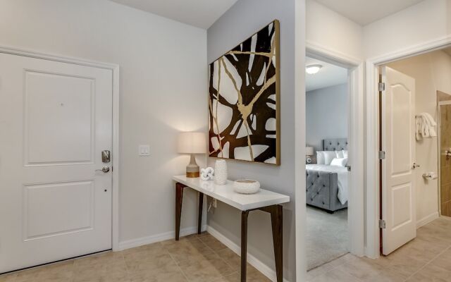 5brm Tiki Bar on Site & Restaurant