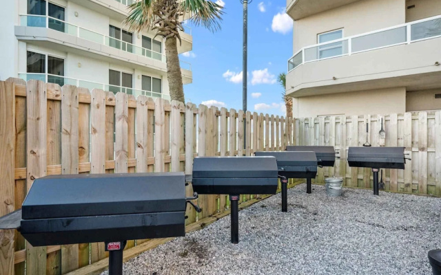 The Enclave #1006 by Southern Vacation Rentals