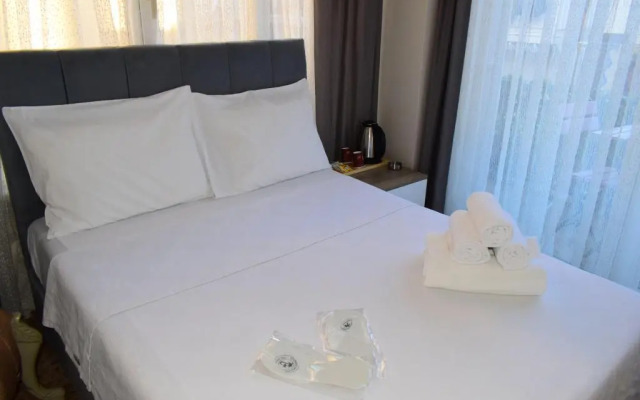 Buyukada Carsi Pansiyon