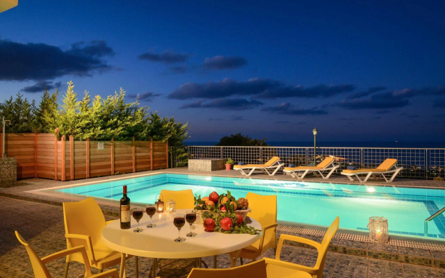 Danae's Luxury Villas
