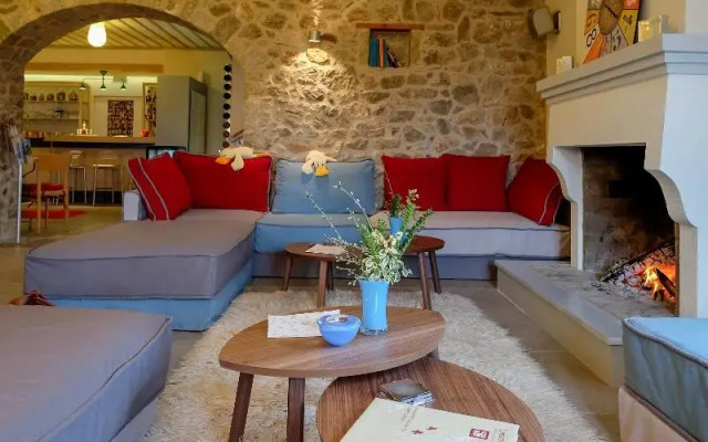 Kiriaki Guesthouse & Suites