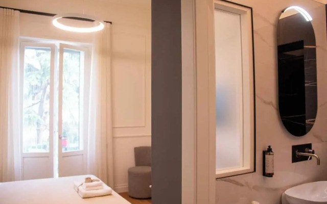 MARI Luxury Rooms and Suites
