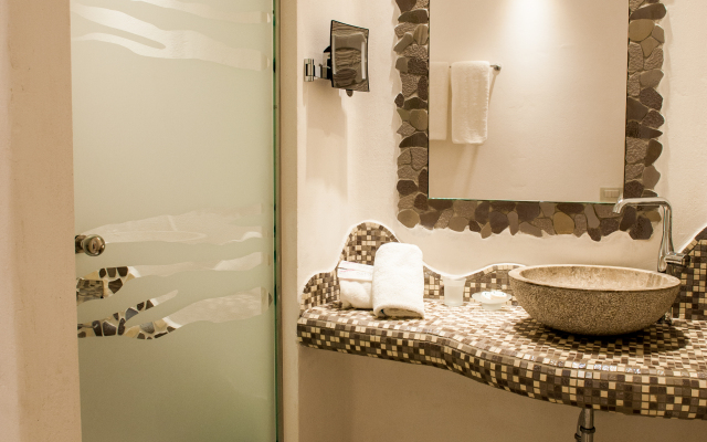 Astarte Suites