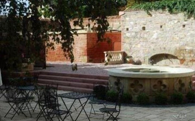 Hotel Figo
