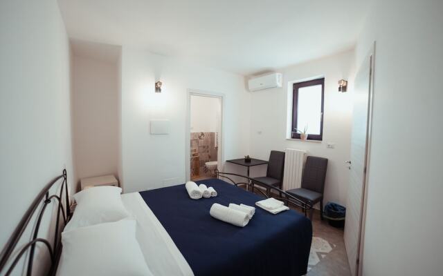 Villino Tortorelli con parcheggio