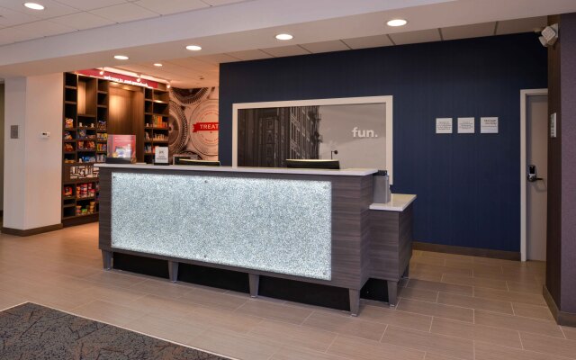 Hampton Inn & Suites Albany-East Greenbush
