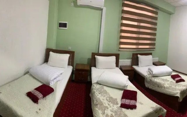 Hotel Shodlik (Шодлик)