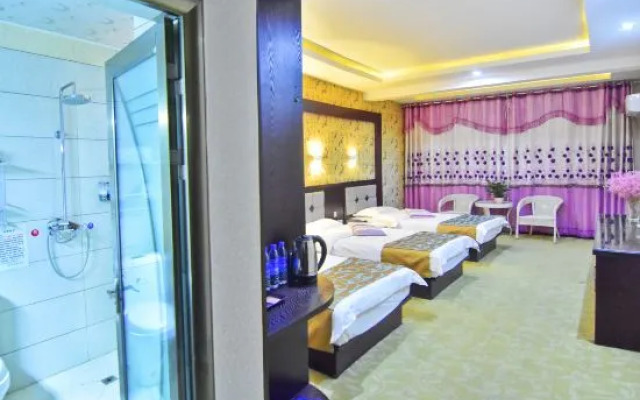 Zero Holiday Business Hotel Lijiang