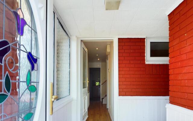 Tranquil Telford Retreat - 3 Bedroom House