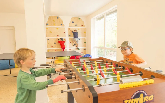 Familienhotel Friedrichshof GmbH